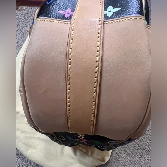 Louis Vuitton X Takashi Murakami Monogram Multicolor Greta Limited Edition bag. - Picture 4 of 12